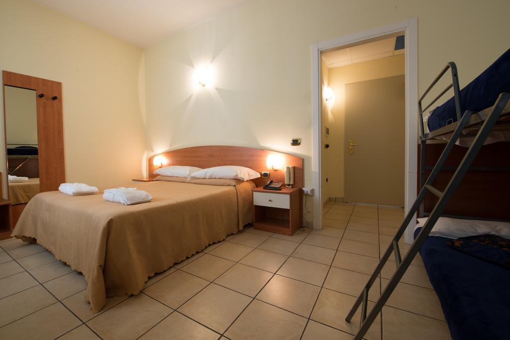 Hotel Formula & Puravita Spa Rosolina Εξωτερικό φωτογραφία