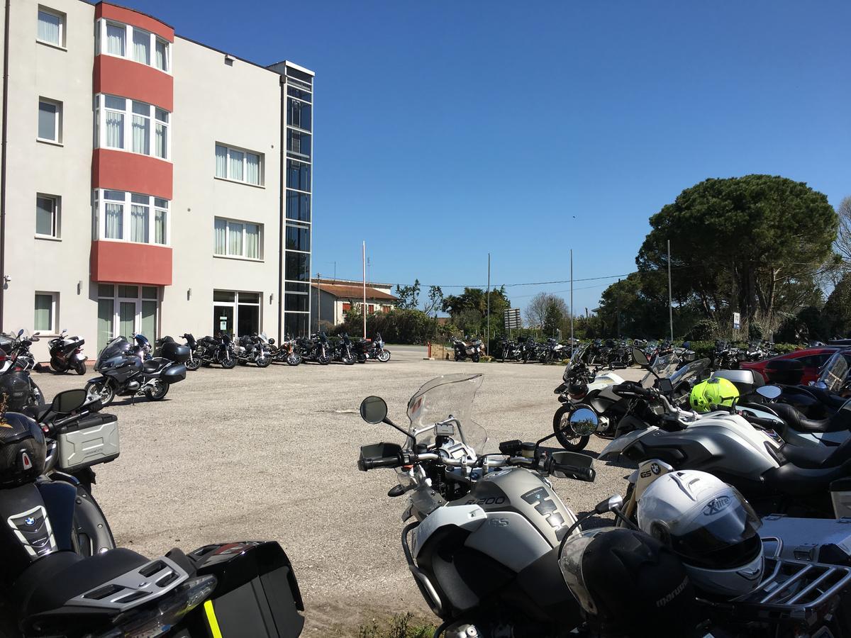 Hotel Formula & Puravita Spa Rosolina Εξωτερικό φωτογραφία